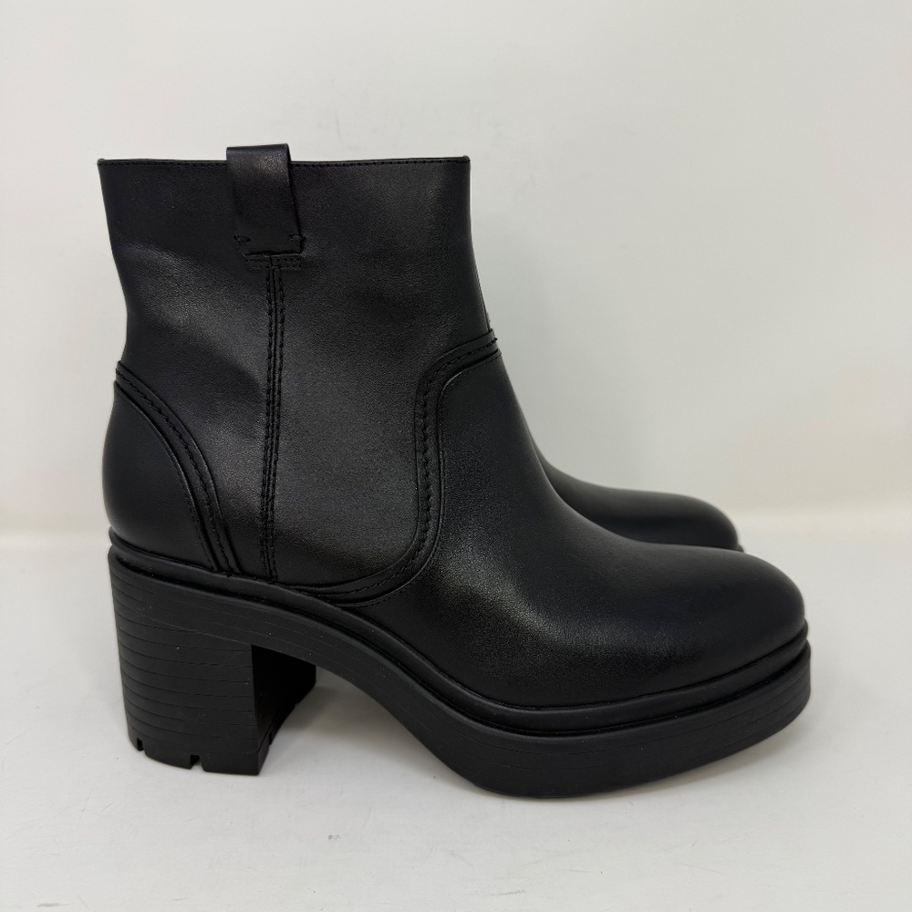 New Cole Haan Paz Pull On Booties In Black Leather Sz 8 - Picture 2 of 13